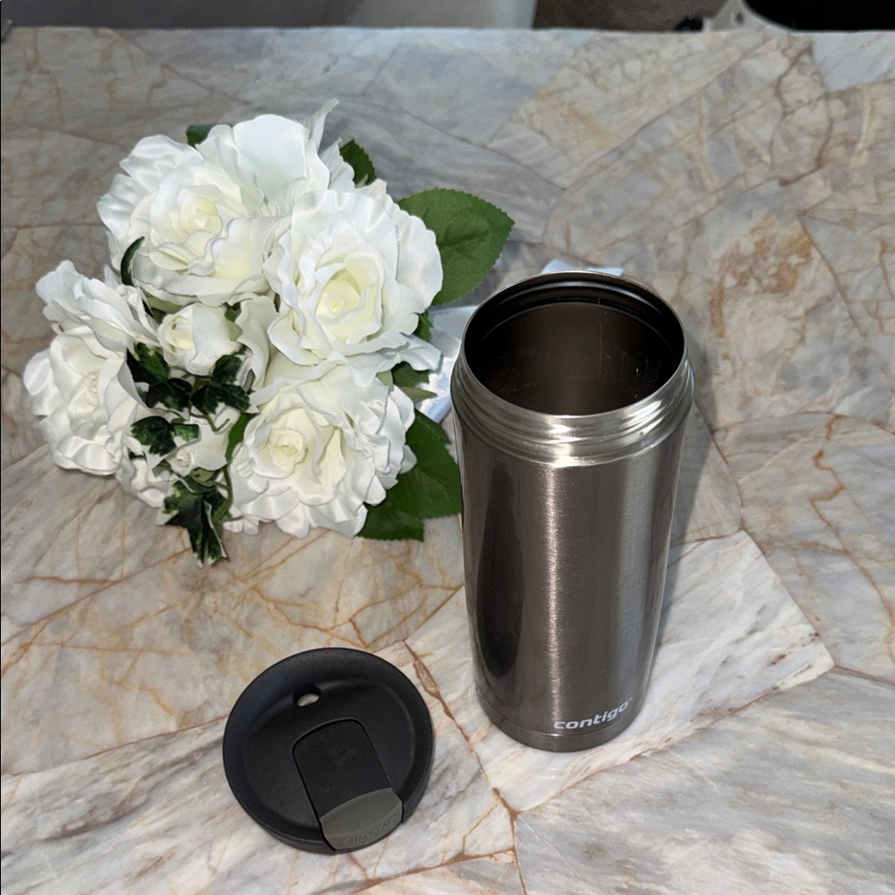 Contigo Silver Travel Mug with Black Lid 16oz